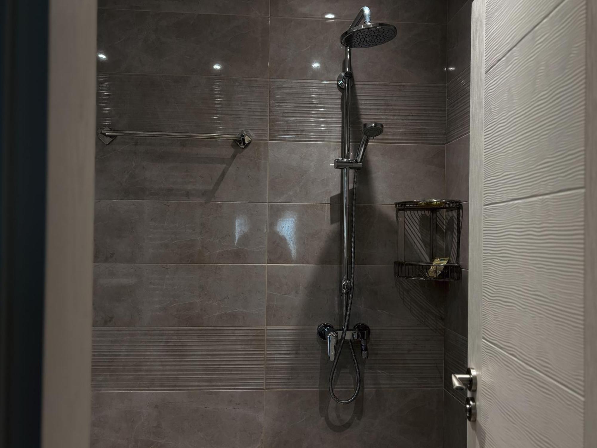 Dariq Apartment Kazanluk Bagian luar foto